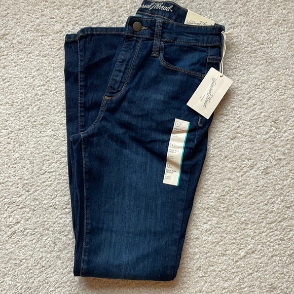 Jeans - Picture 1 of 1